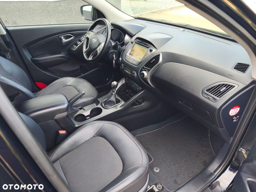 Hyundai ix35 1.6 GDI Premium 2WD - 19