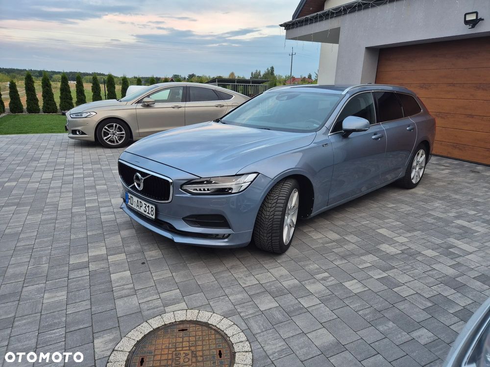 Volvo V90 D4 Geartronic Momentum - 2