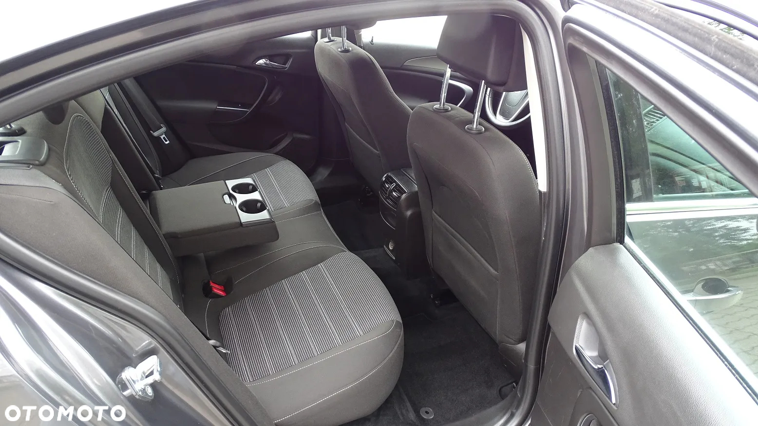 Opel Insignia 2.0 CDTI Active - 13