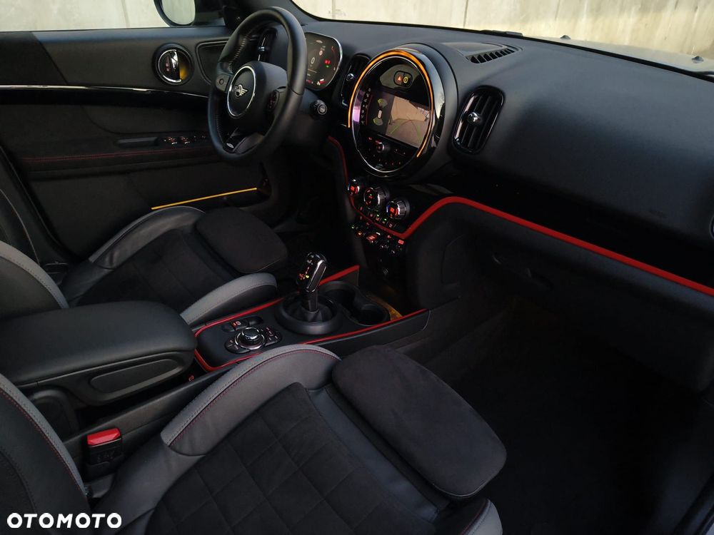 MINI Countryman - 24