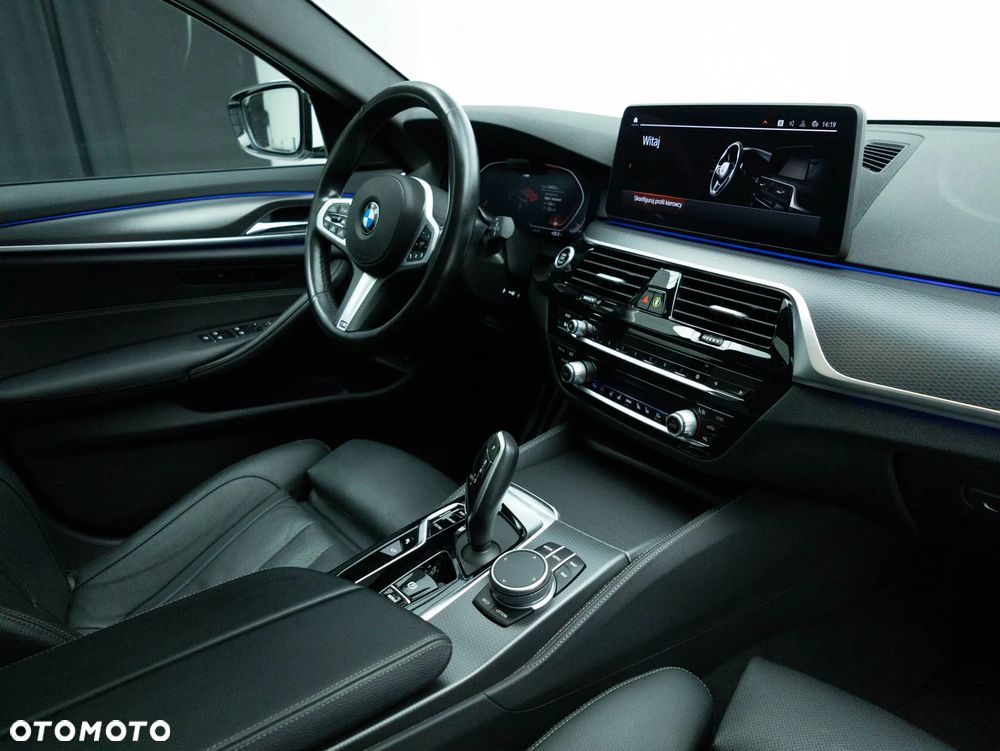 BMW Seria 5 530i xDrive M Sport sport - 21
