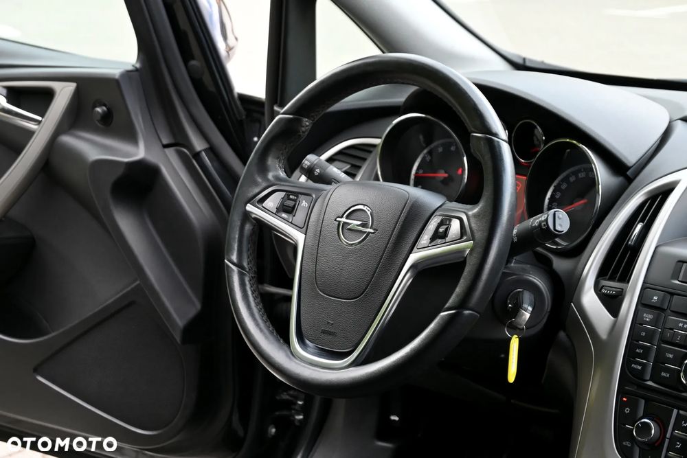 Opel Astra 1.4 T Enjoy - 23