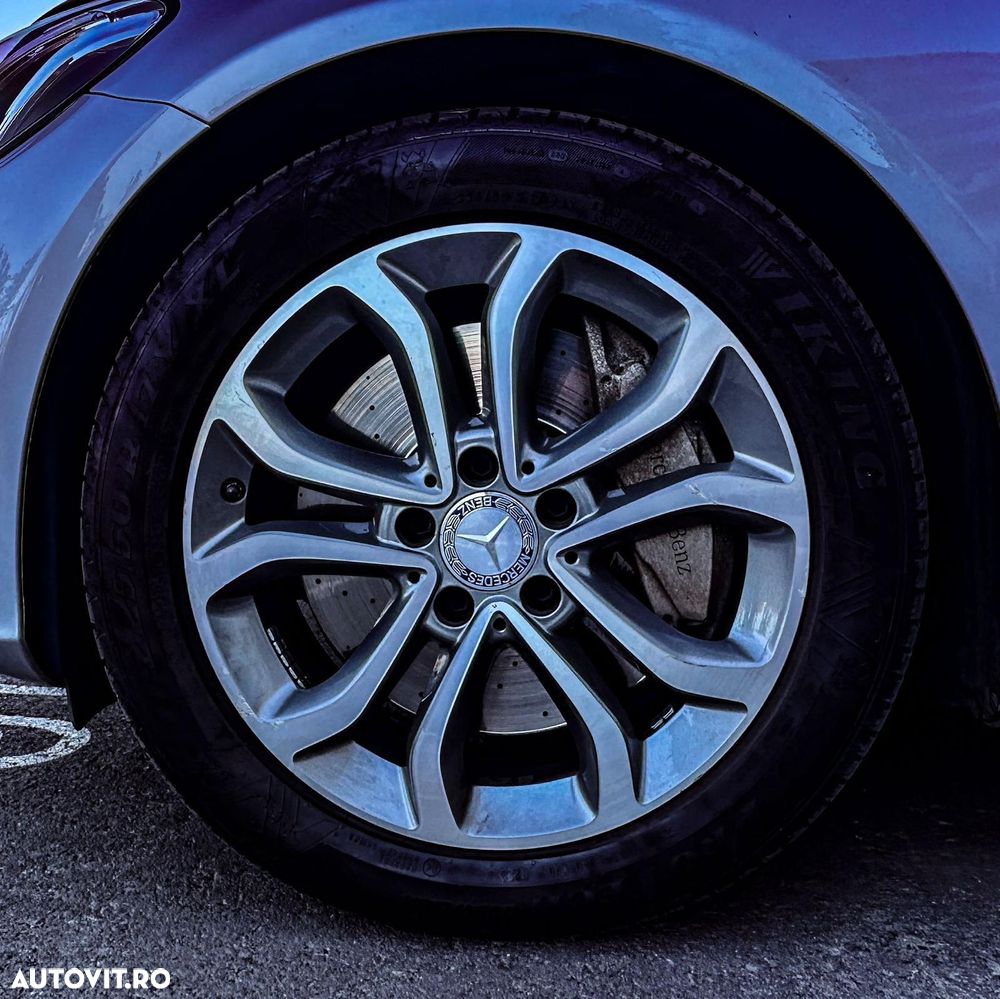 Mercedes-Benz C - 19