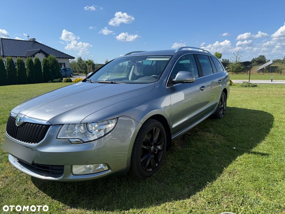 Skoda Superb 2.0 TDI Elegance DSG - 2