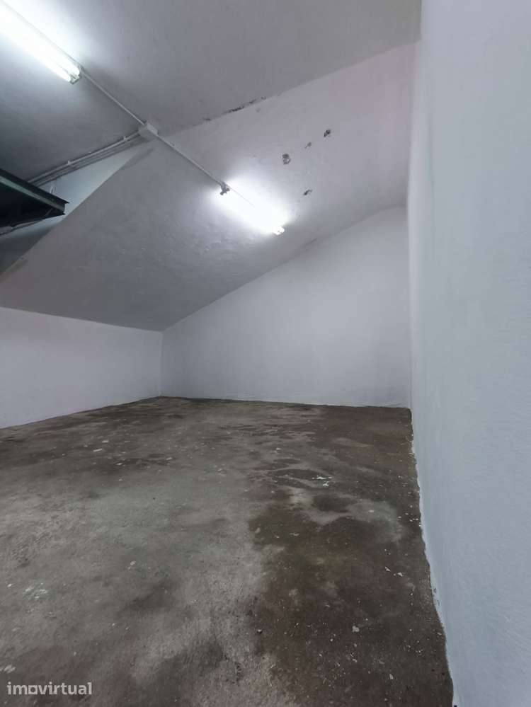 Garagem | Barcelos - Grande imagem: 2/6