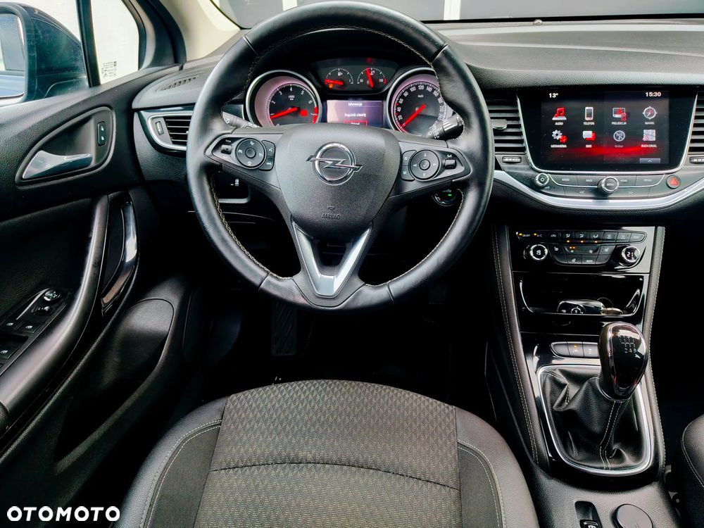 Opel Astra 1.4 Turbo Innovation - 22