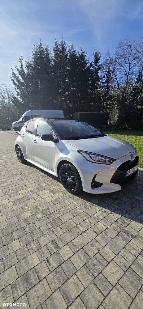 Toyota Yaris - 1