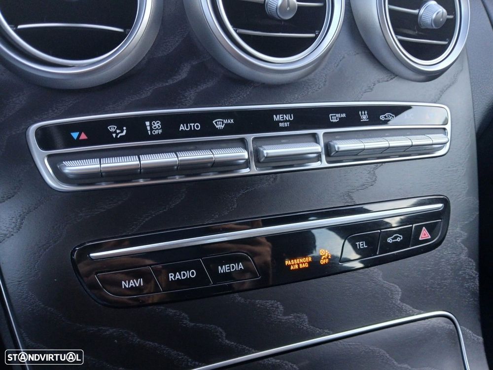 Mercedes-Benz C 300 de T 9G-TRONIC AMG Line - 29