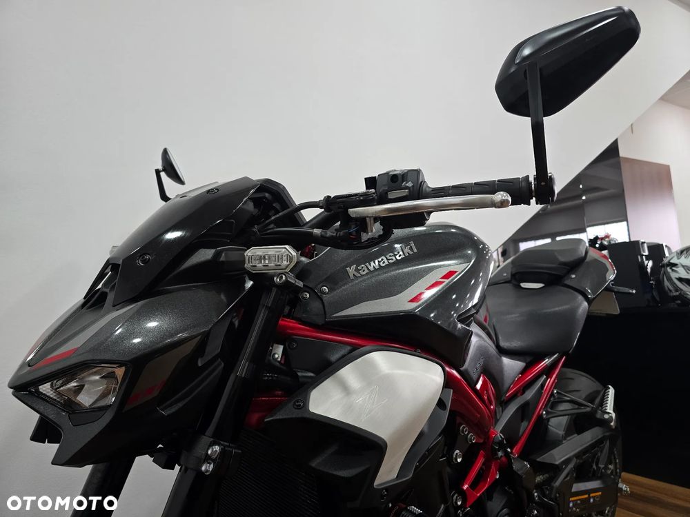 Kawasaki Z - 33