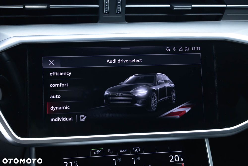 Audi A6 Avant 55 TFSI e quattro S tronic S line - 26