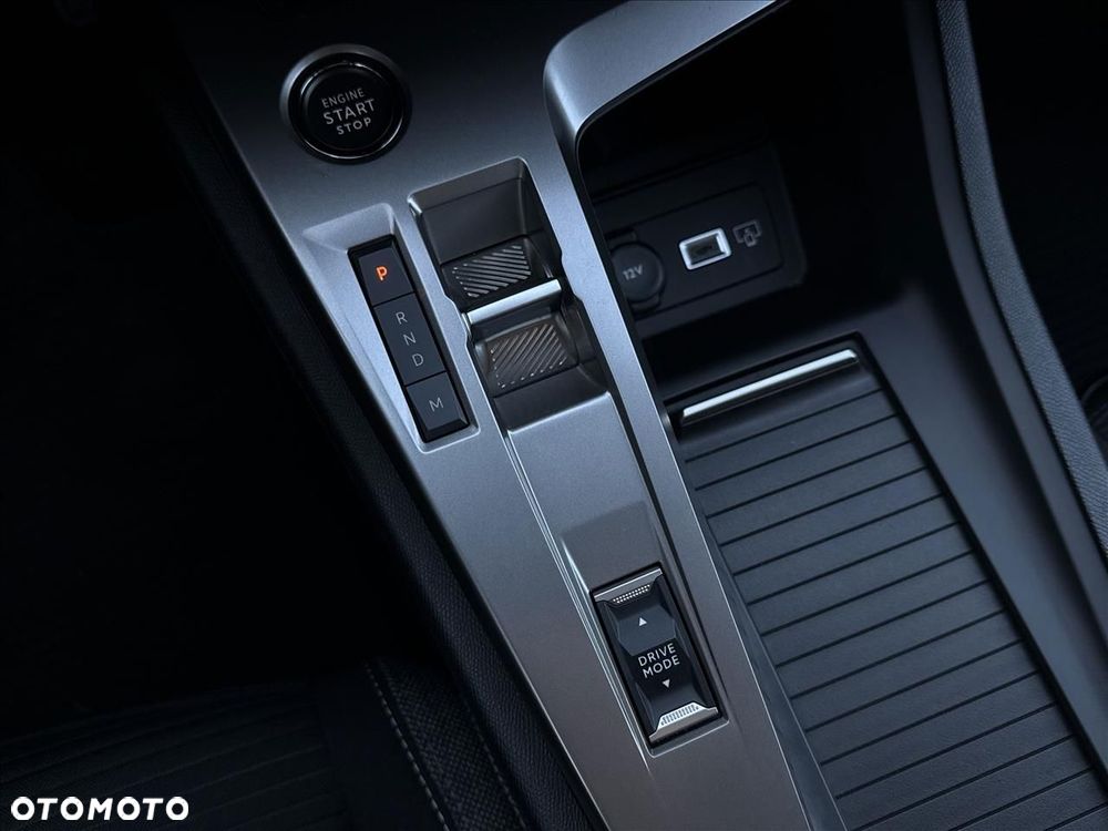 Peugeot 308 - 16