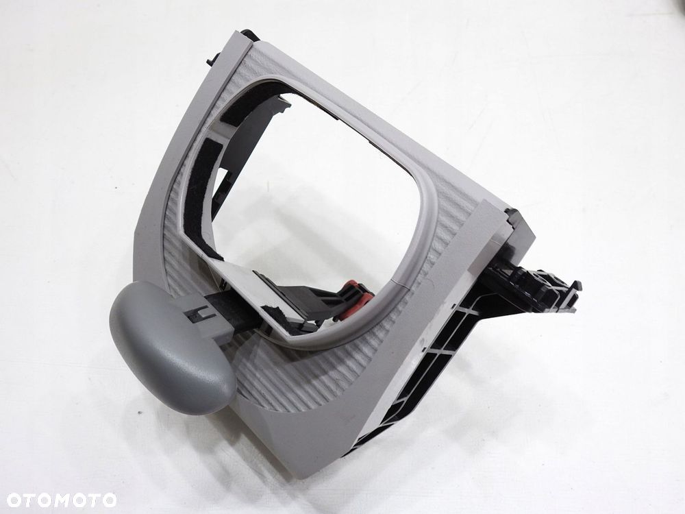 OBUDOWA KOLUMNY KIEROWNICZEJ MERCEDES W203 - 3