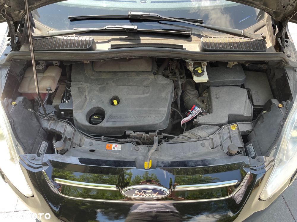 Ford Grand C-MAX - 34