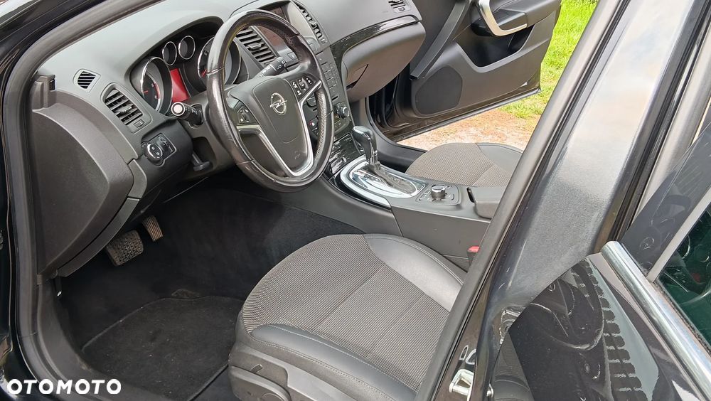 Opel Insignia - 13