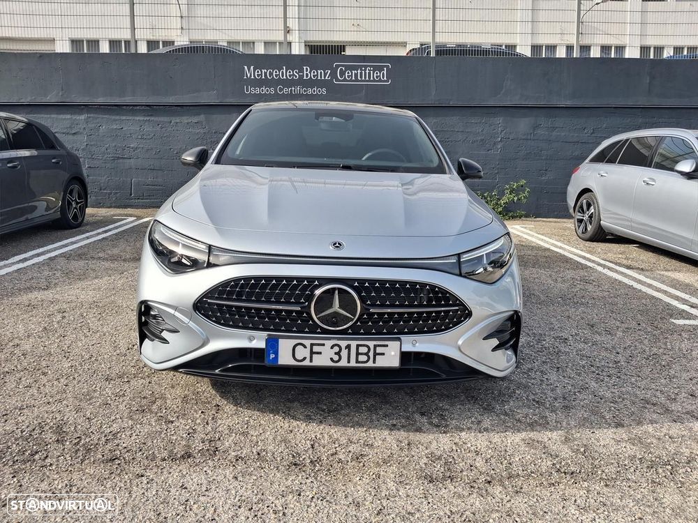 Mercedes-Benz CLA 220 Standard - 3