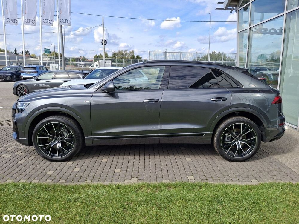 Audi Q8 - 4