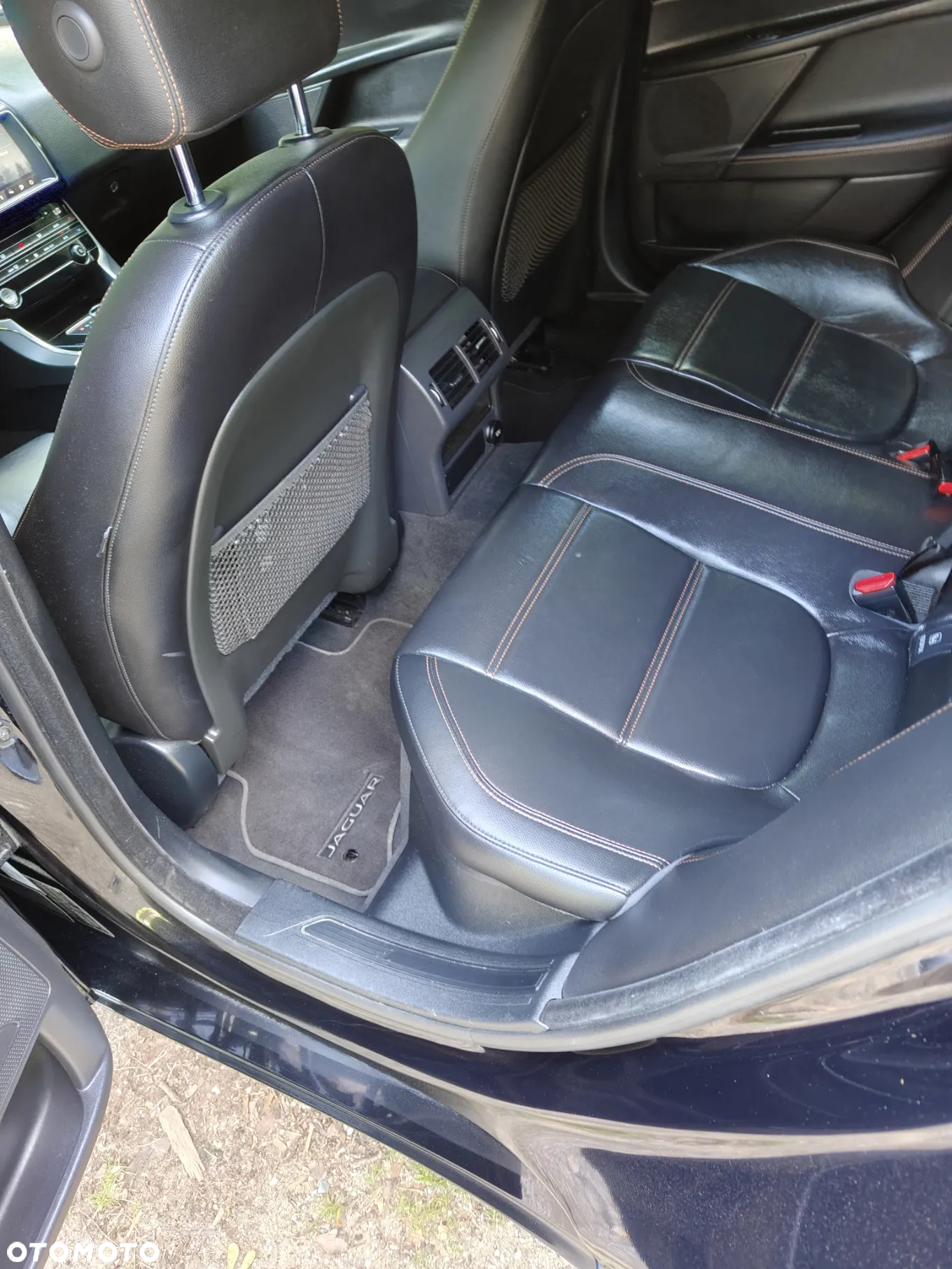 Jaguar XE 2.0 D AWD Portfolio - 20