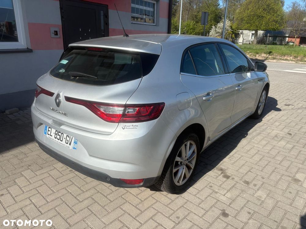 Renault Megane ENERGY dCi 110 EDC PLAY - 4