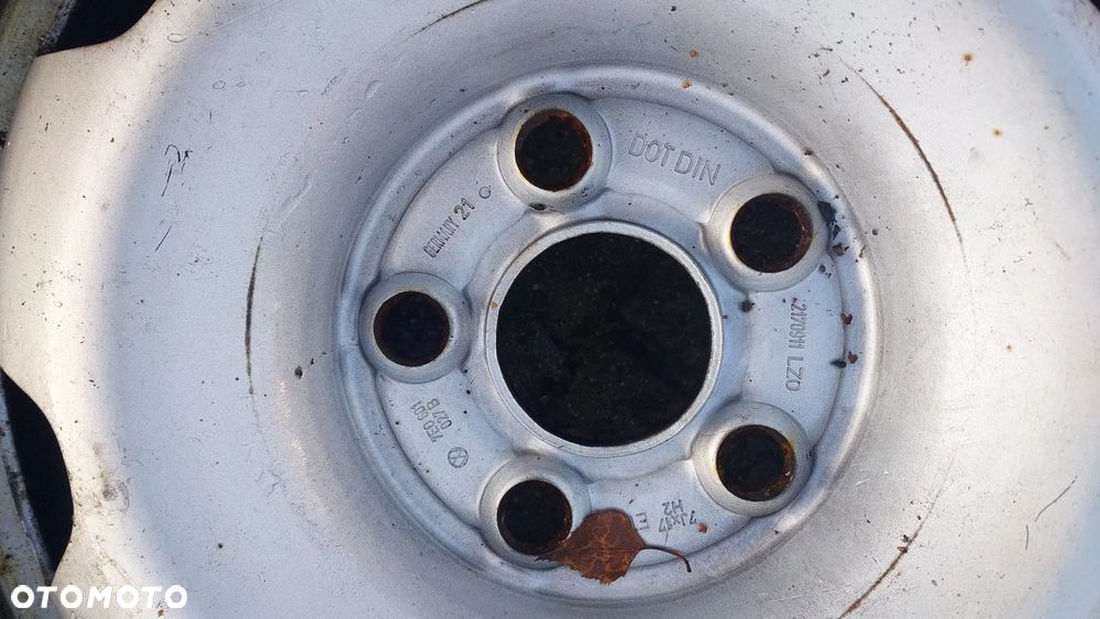 Komplet felg stalowych Volkswagen OE MULTIVAN 7.0" x 17" 5x120 7E0601027b - 4
