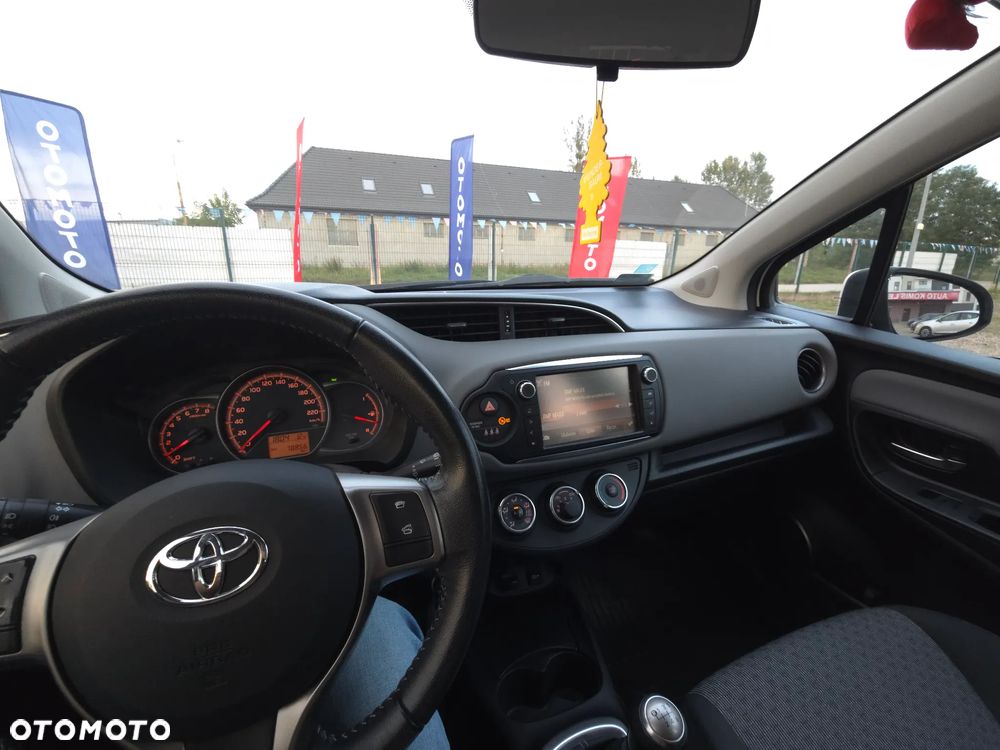 Toyota Yaris 1.33 Premium EU6 - 31
