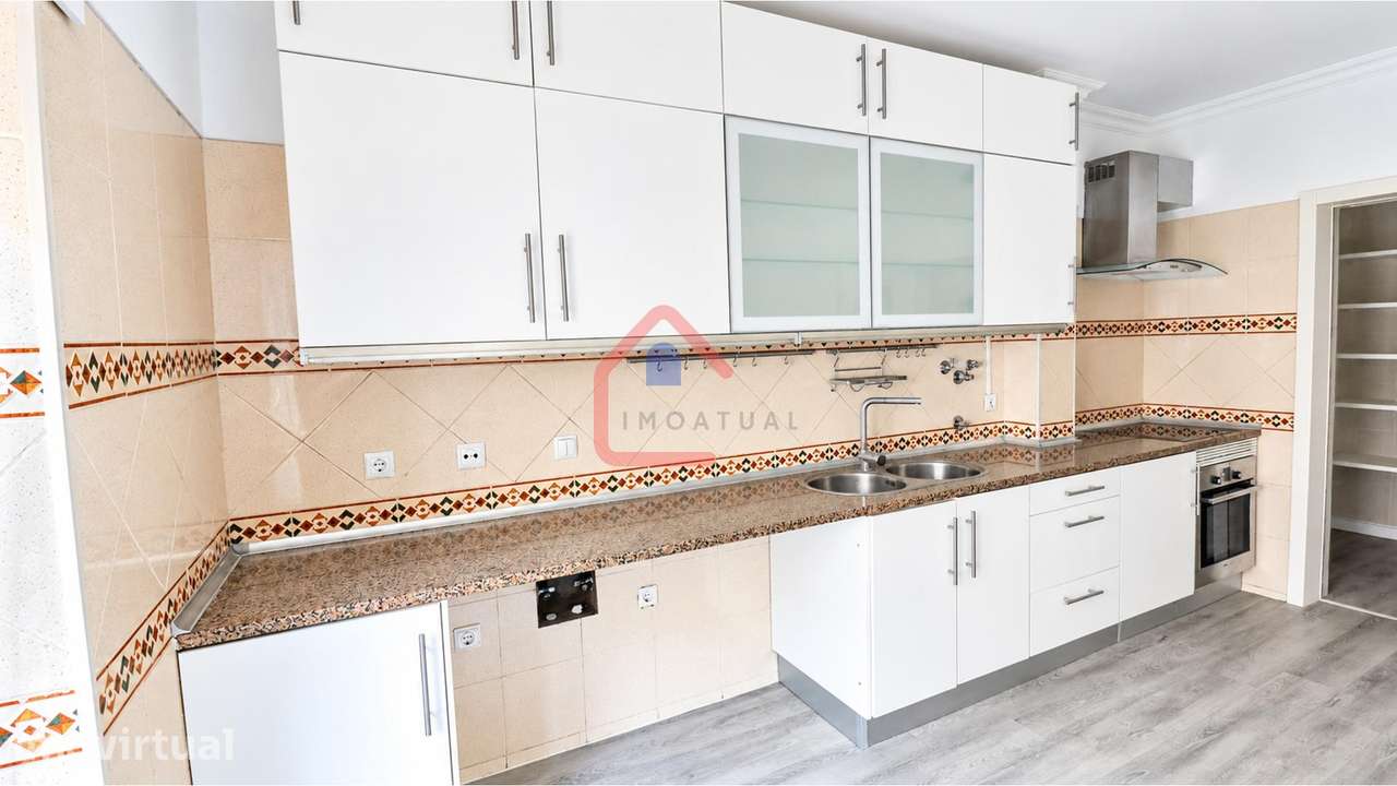 Apartamento T3 em Quinta do Conde - Grande imagem: 4/26