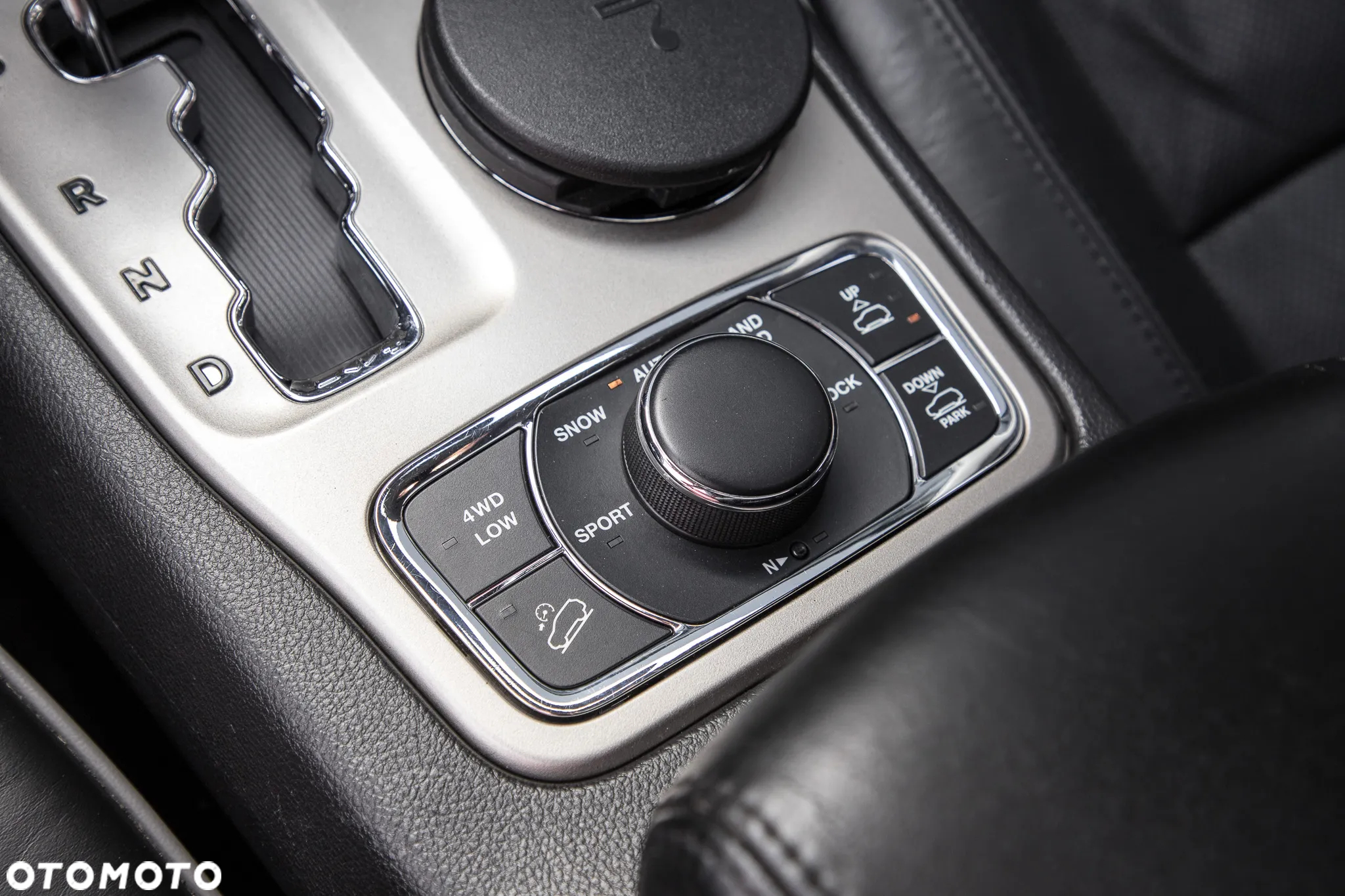 Jeep Grand Cherokee 3.0 CRD Overland - 24