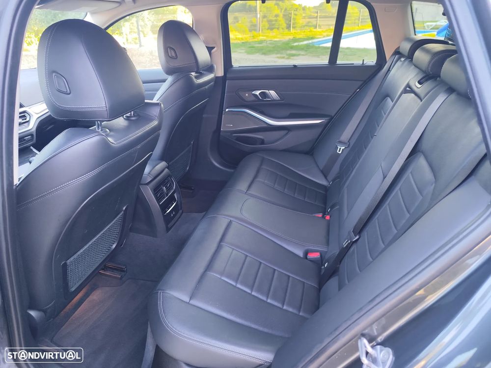 BMW 330 e Line Sport Auto - 9