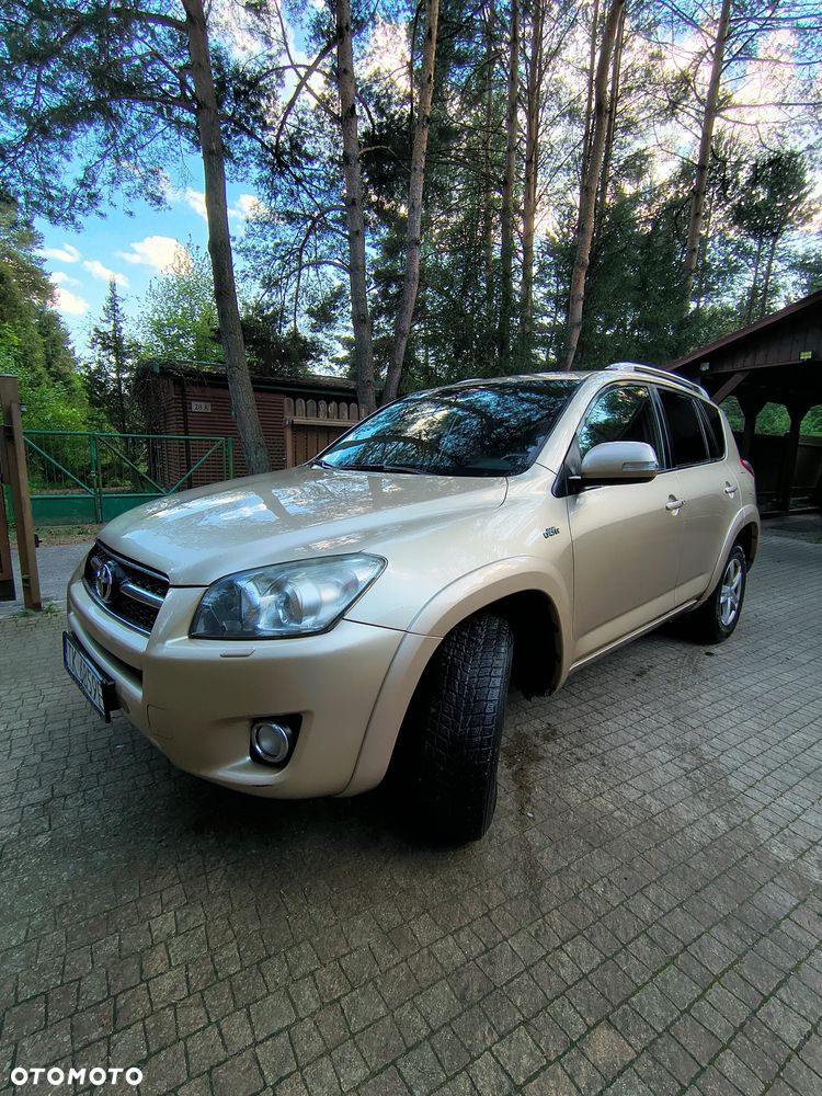 Toyota RAV4 2.2 D-4D X - 4