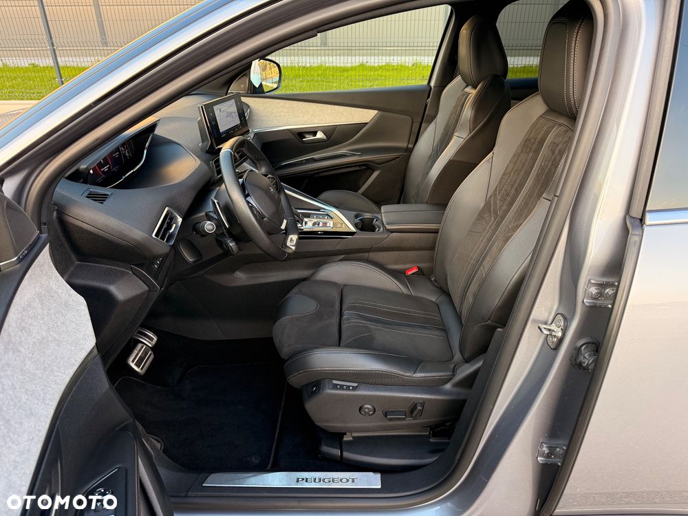 Peugeot 3008 1.6 PureTech GT S&S EAT8 - 22