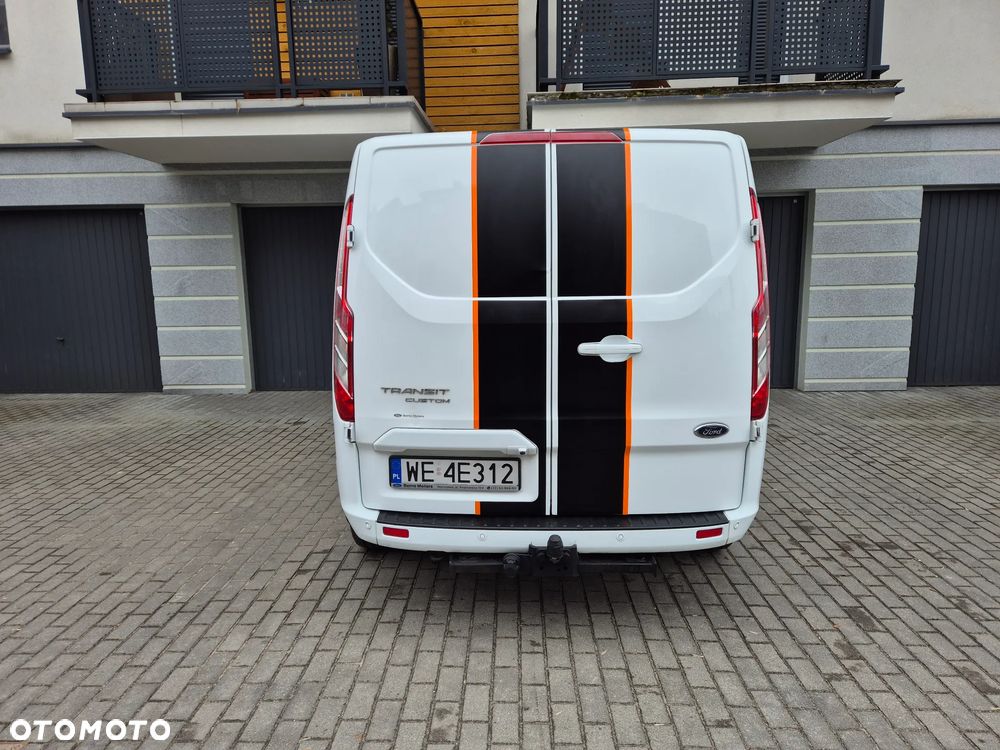 Ford TRANSIT CUSTOM - 6