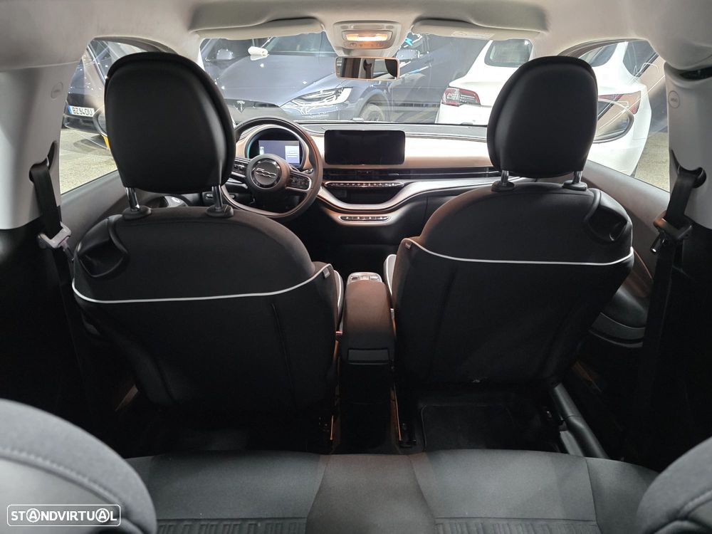 Fiat 500e 3 + 1 23.65 kWh - 19