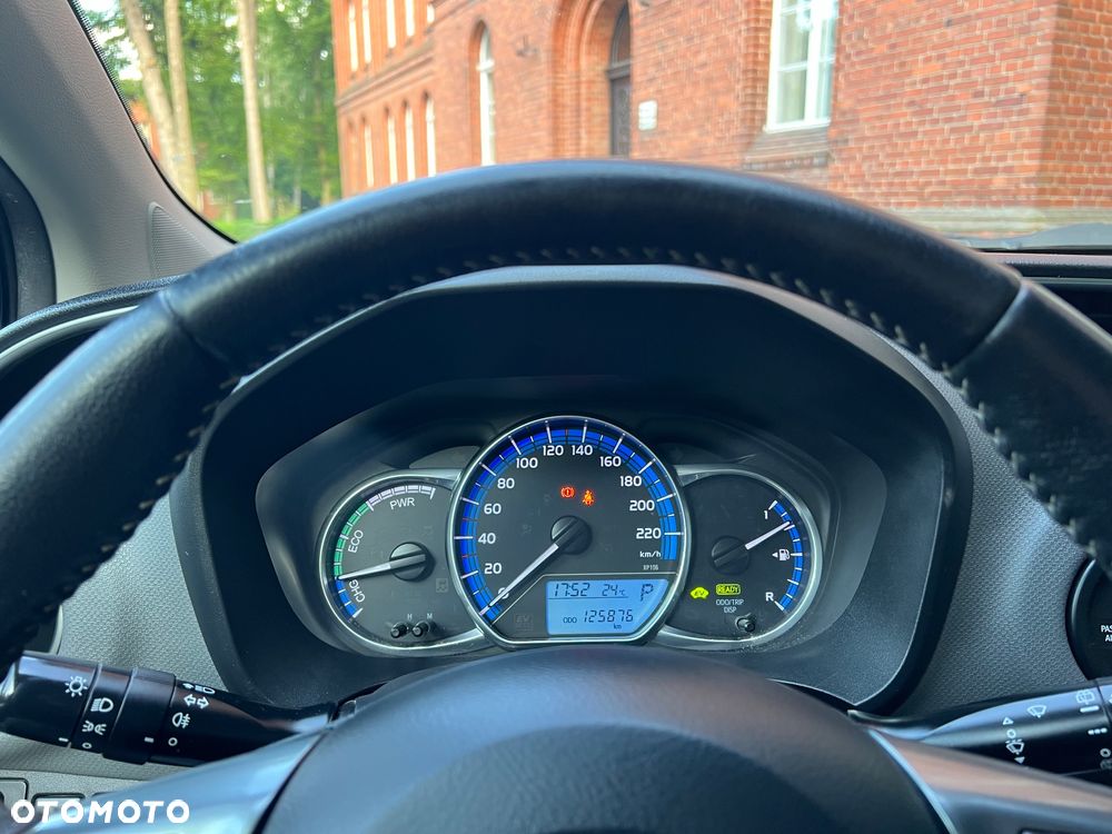 Toyota Yaris 1.5 VVT-i Comfort - 16
