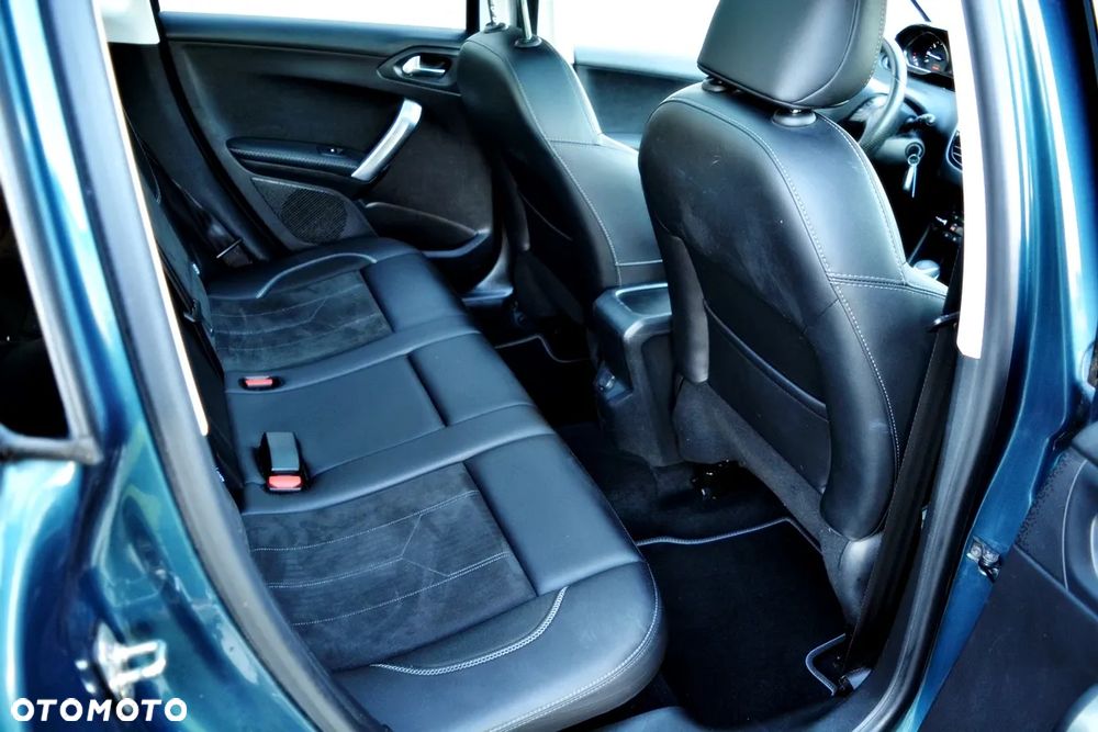 Peugeot 2008 PureTech 110 GPF Stop&Start EAT6 Crossway - 15