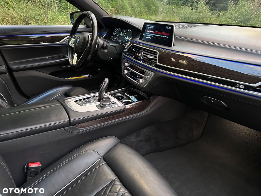 BMW Seria 7 730d xDrive - 30