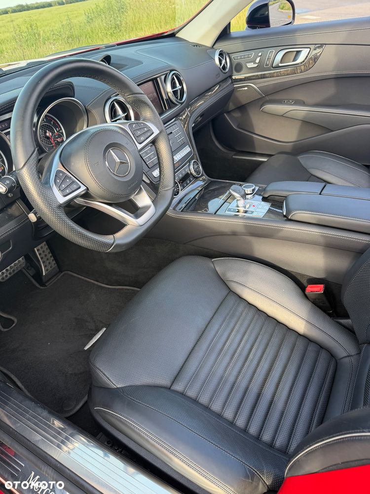Mercedes-Benz SL - 19