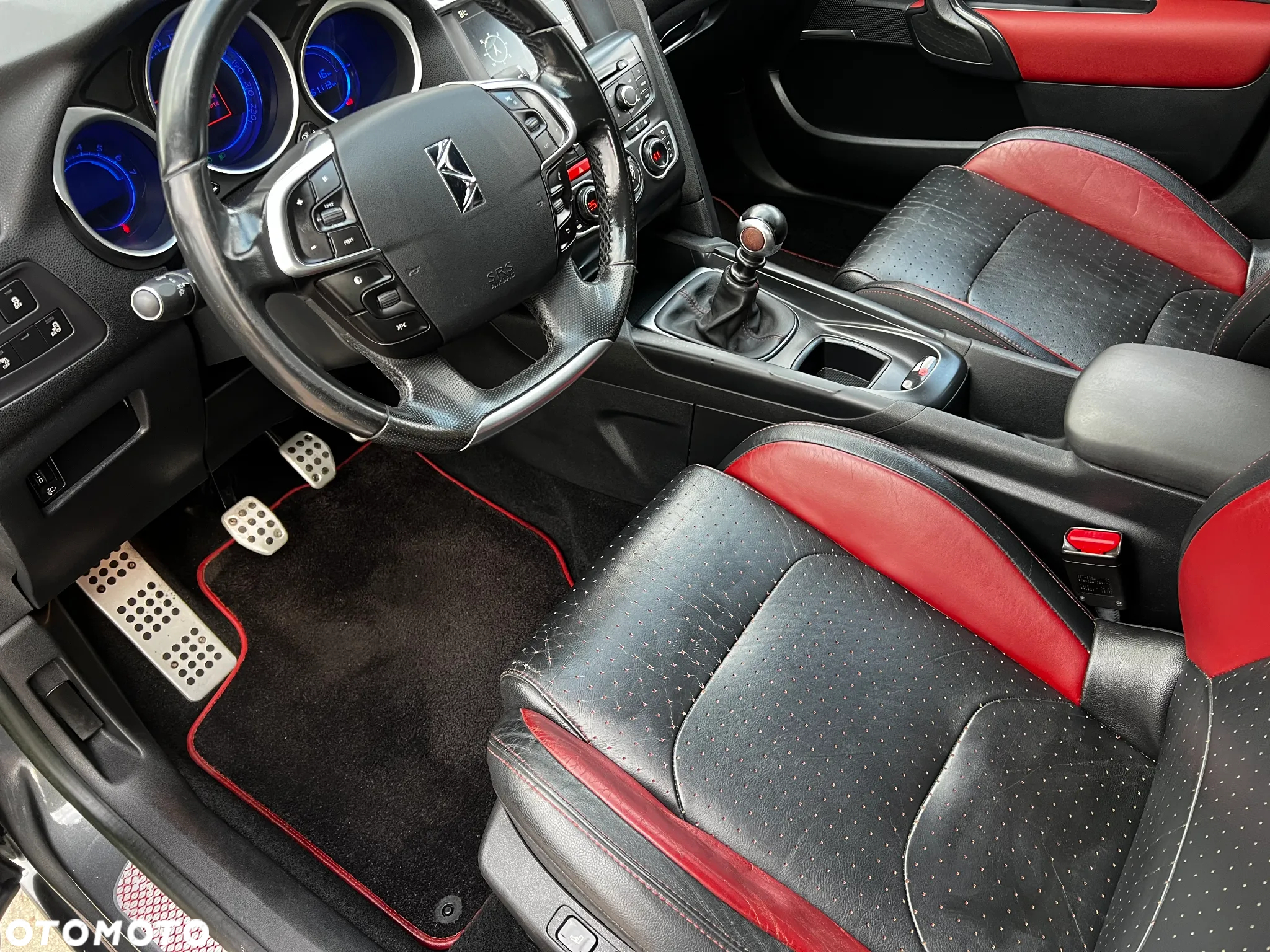 Citroën DS4 2.0 BlueHDi SportChic S&S - 23