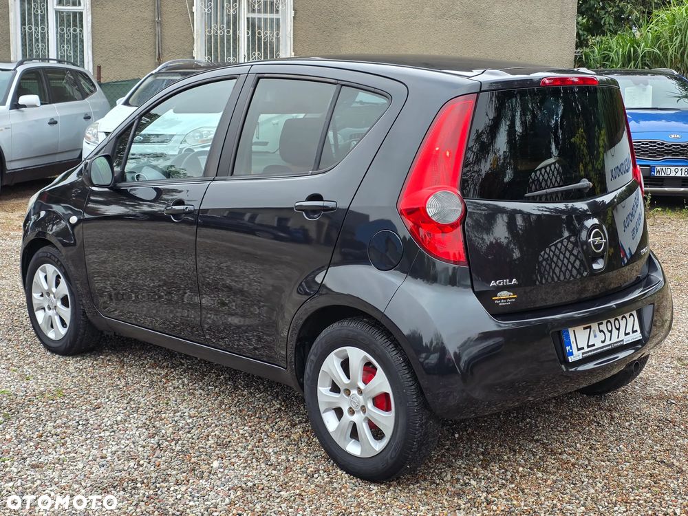 Opel Agila - 2