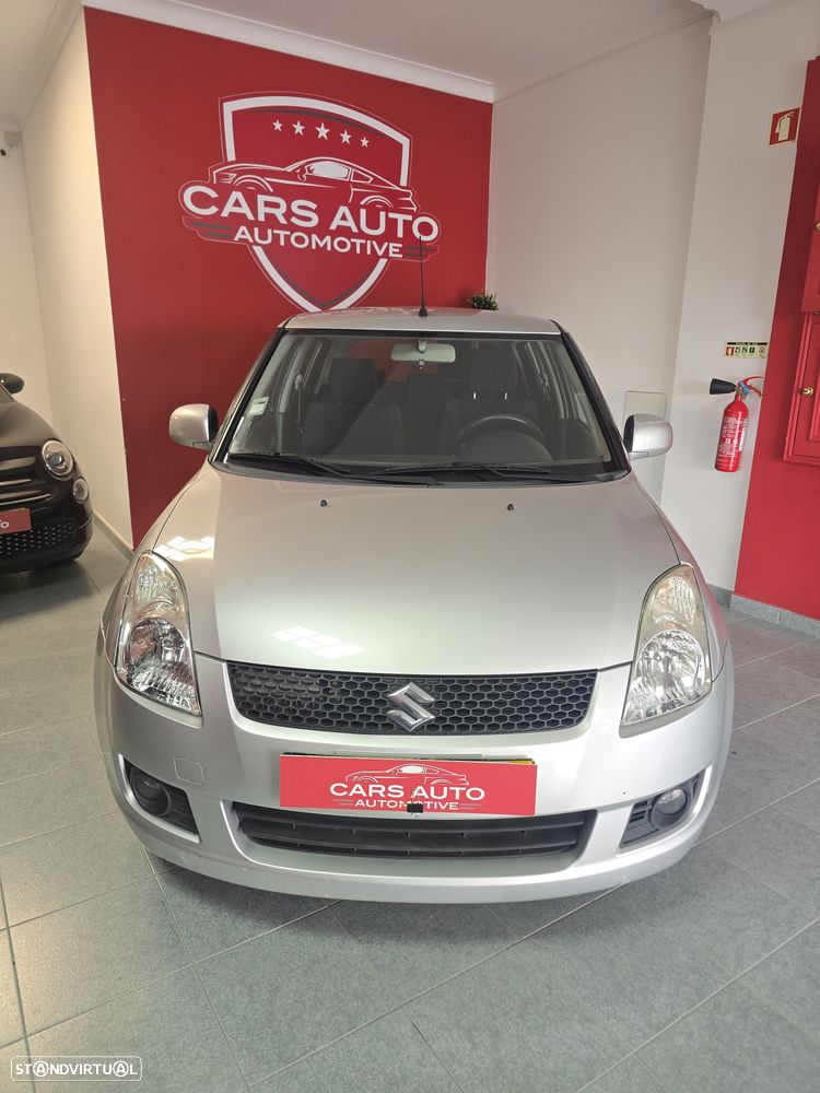 Suzuki Swift 1.3 DDiS GLX - 3