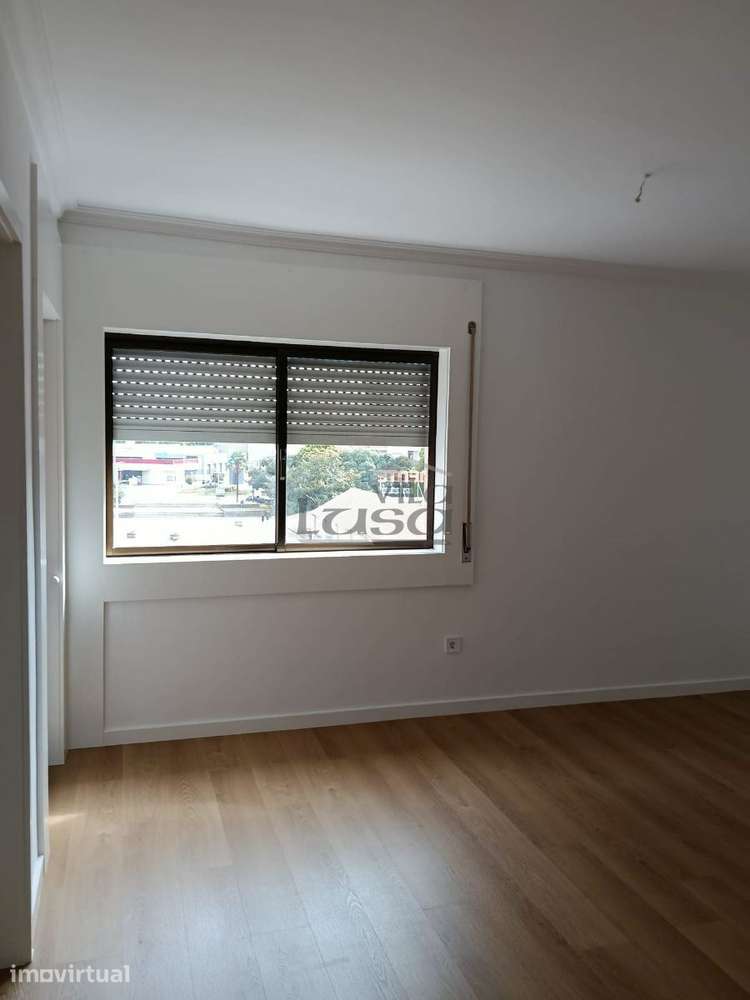 Apartamento T2 centro de Rio Tinto totalmente remodelado - Grande imagem: 5/19