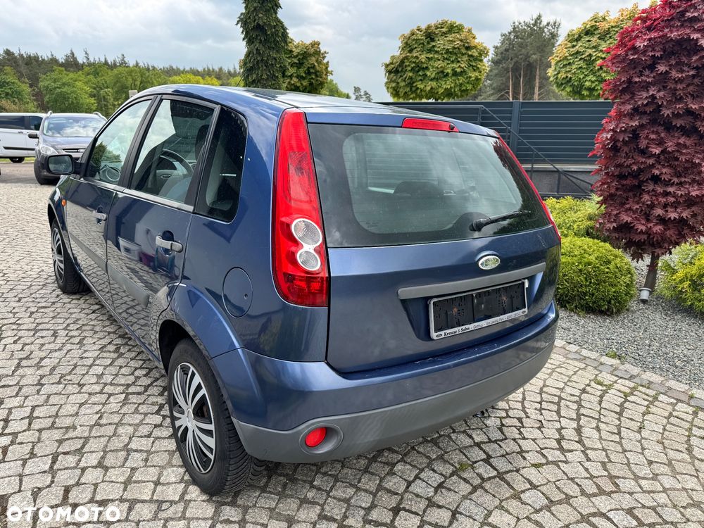 Ford Fiesta - 15