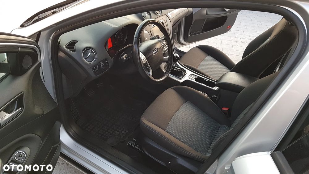 Ford Mondeo 1.6 TDCi Ambiente Plus - 6