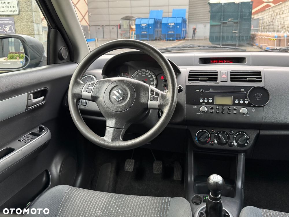 Suzuki Swift 1.5 Comfort+ - 5