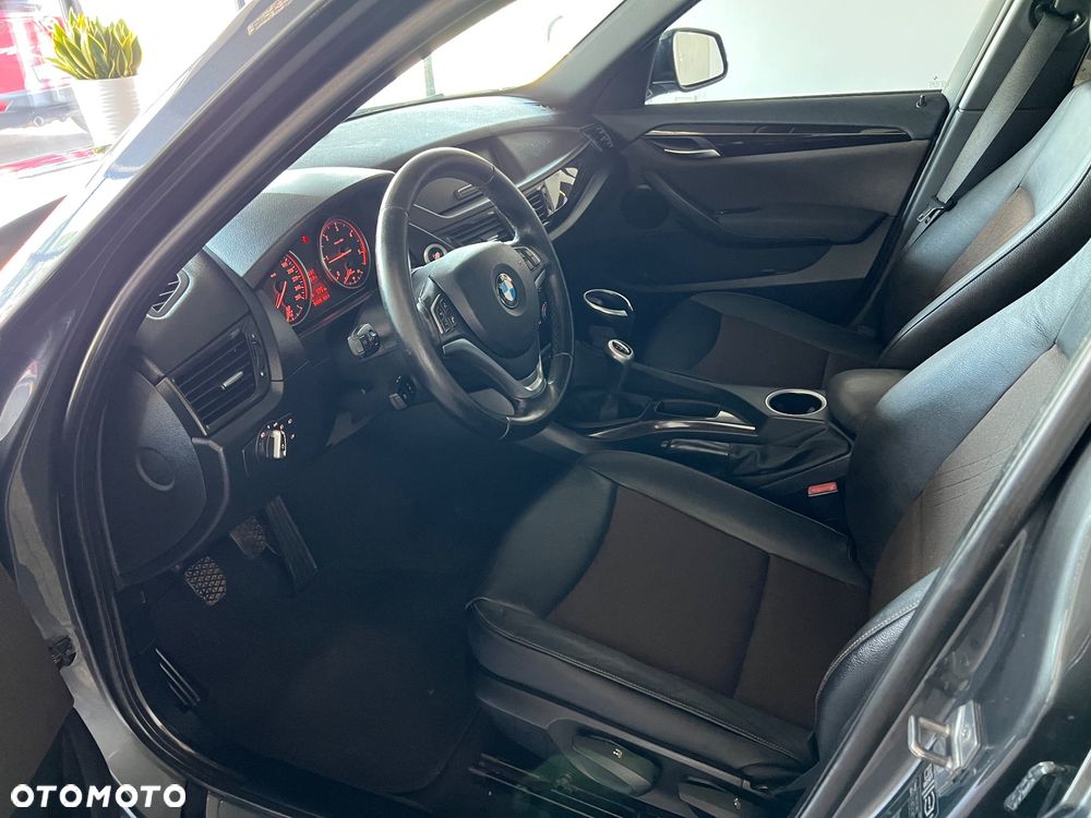 BMW X1 - 13
