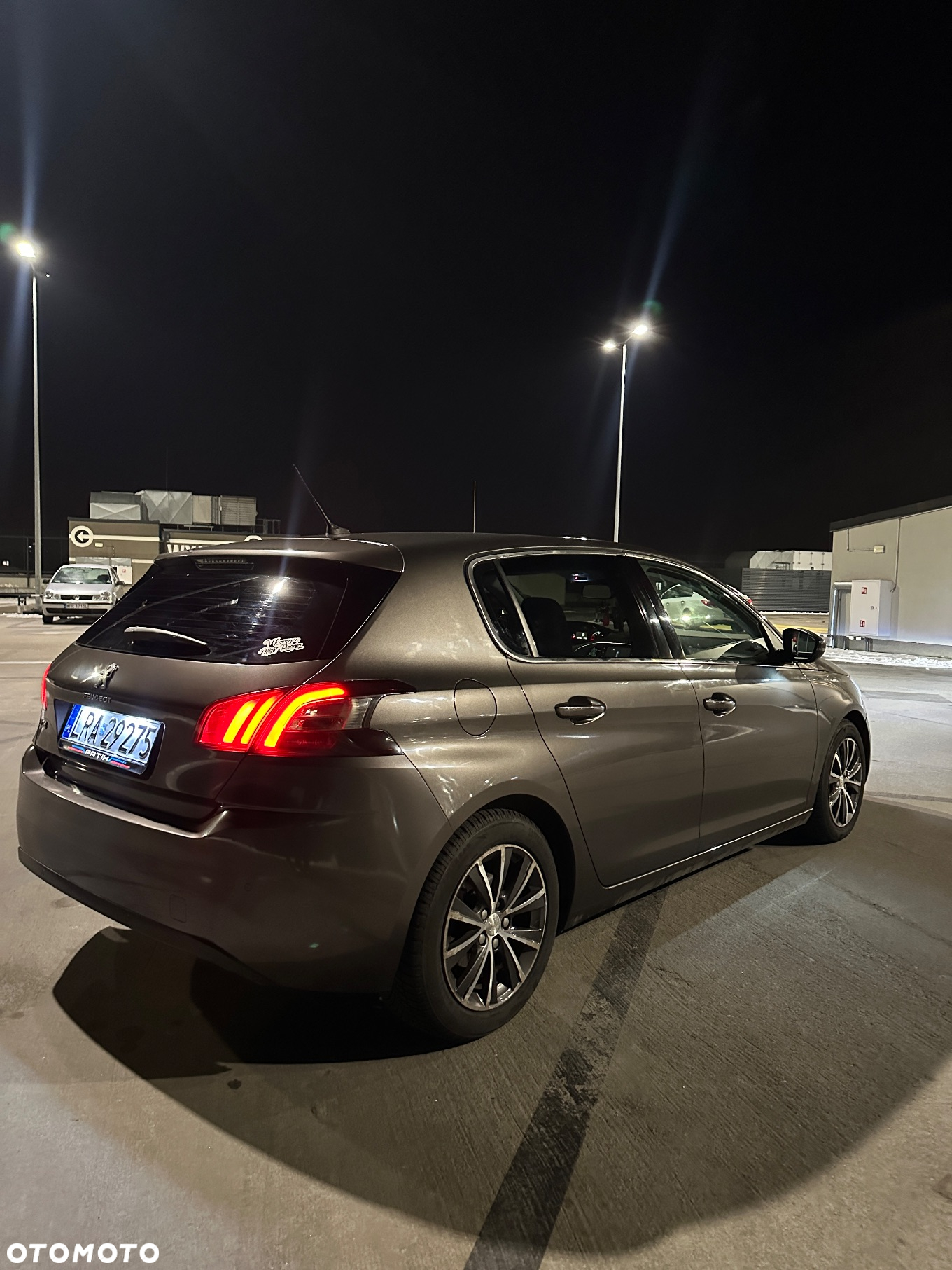 Peugeot 308 2.0 BlueHDi Allure S&S - 4
