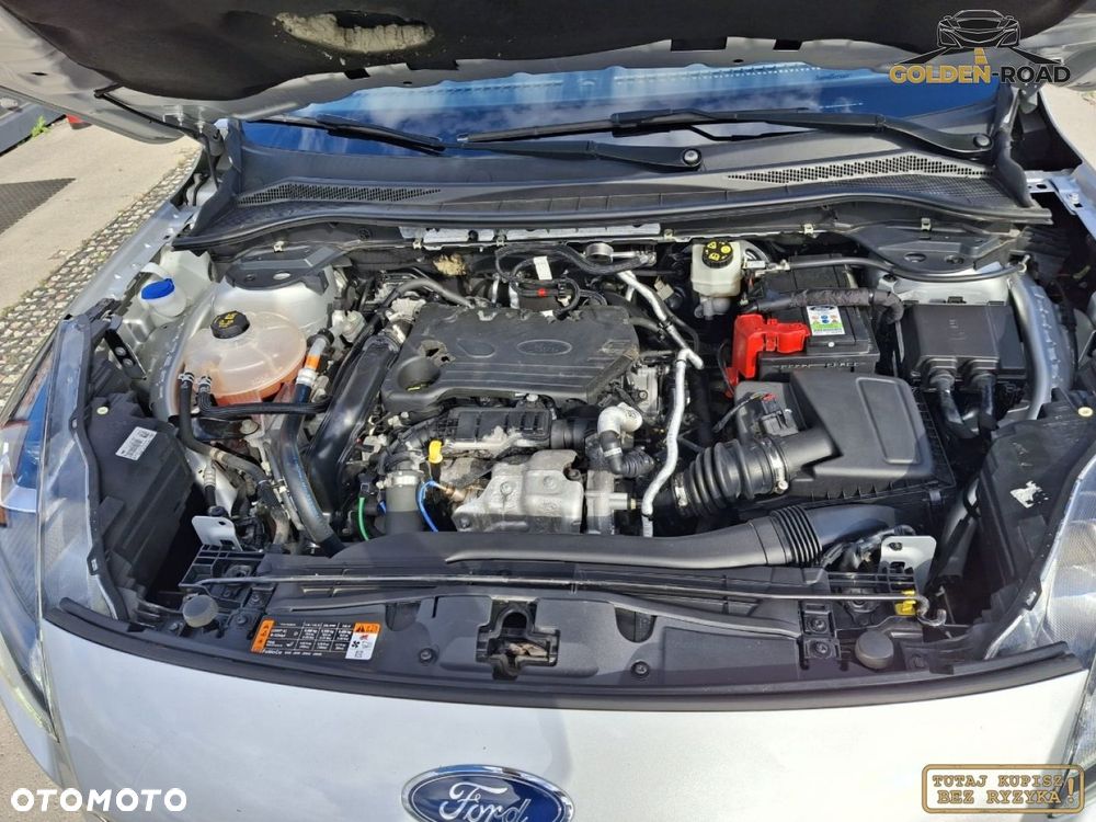 Ford Kuga - 25
