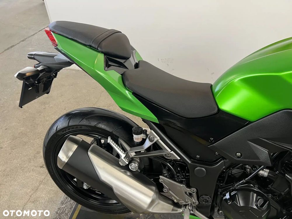 Kawasaki Z - 12
