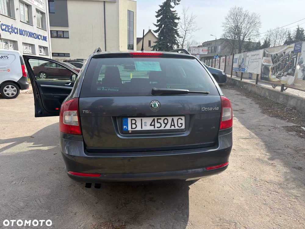 Skoda Octavia - 3