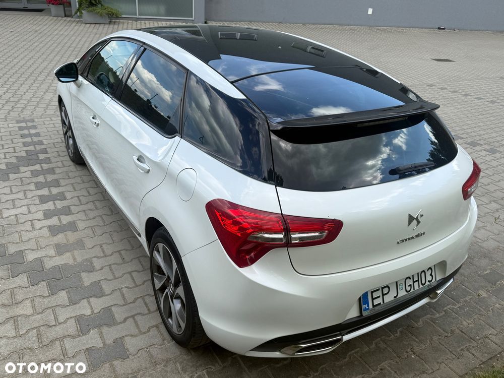 DS Automobiles DS 5 - 9