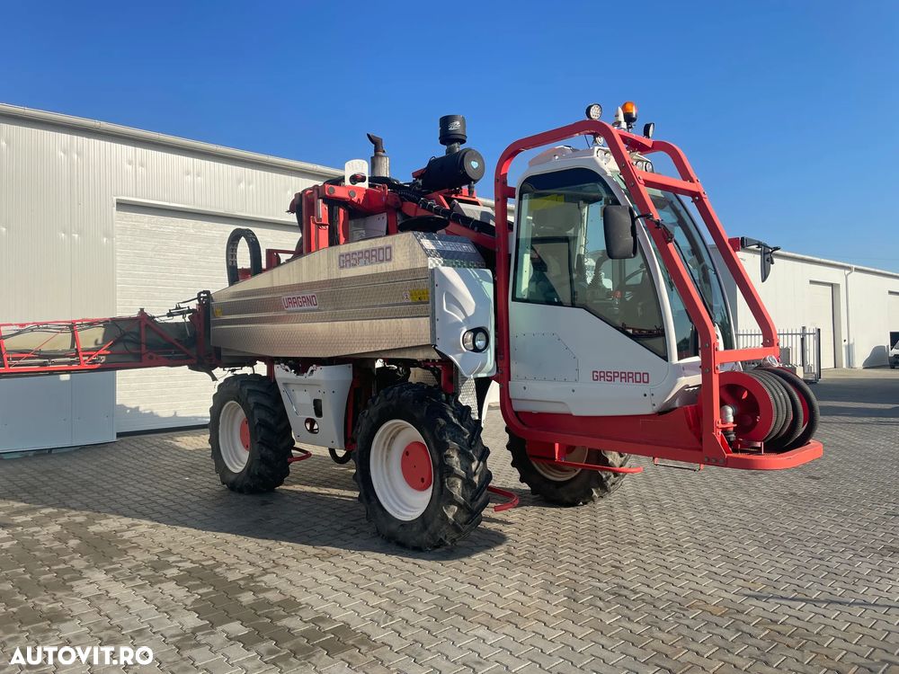 Gaspardo Uragano 3000 - 4