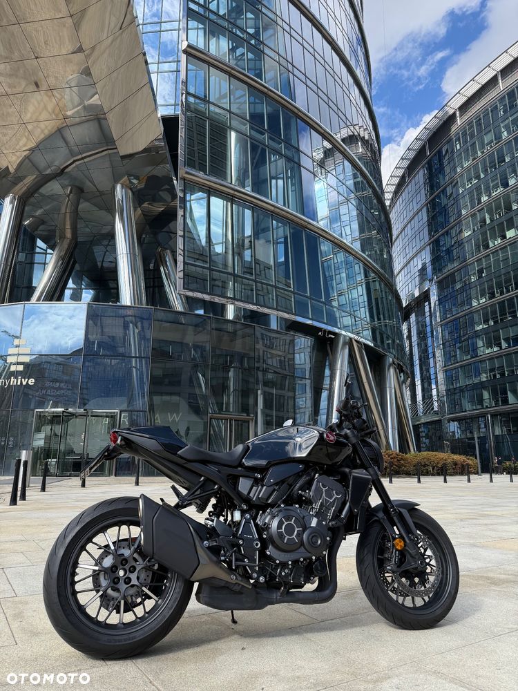 Honda CB - 3